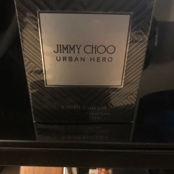 SOLD!!Brand New Sealed Jimmy Choo Urban Hero luxury men’s medium size 30 size!! - Picture 2 of 4